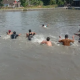 Lomba Tangkap Bebek, Puluhan Orang Nyemplung di Embung Glagahwangi Klaten