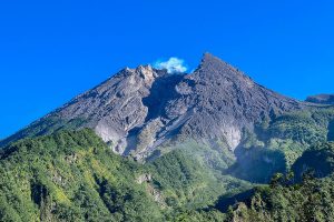 Menjelajahi Keindahan Wisata Alam Deles Indah Klaten: Panduan Lengkap